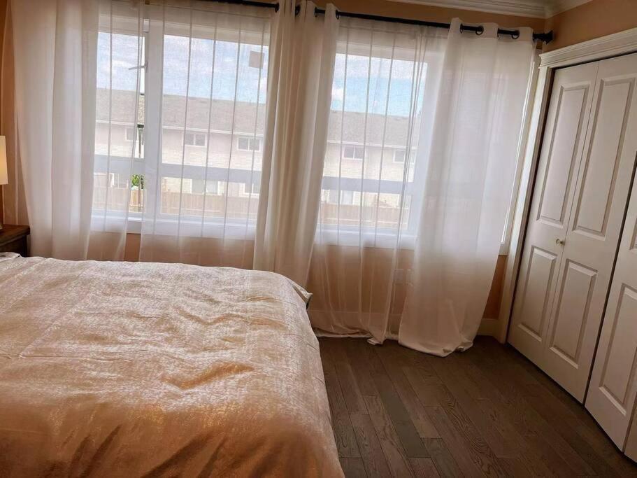 Brand New Luxury 2-Bedroom Townhouse. Duncan Kültér fotó